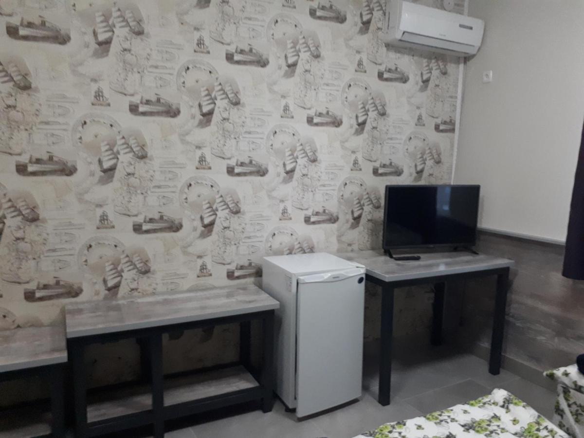 Комплекс Гостиниц Athletic Taraz Esterno foto